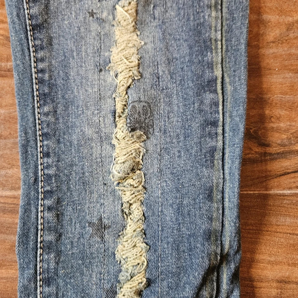 Women's Black Crystal Distressed Jeans Juniors 7 30x31 - Picture 3 of 8